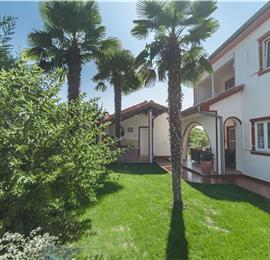 4 Bedroom Villa with Pool and Annex near Porec, Sleeps 8